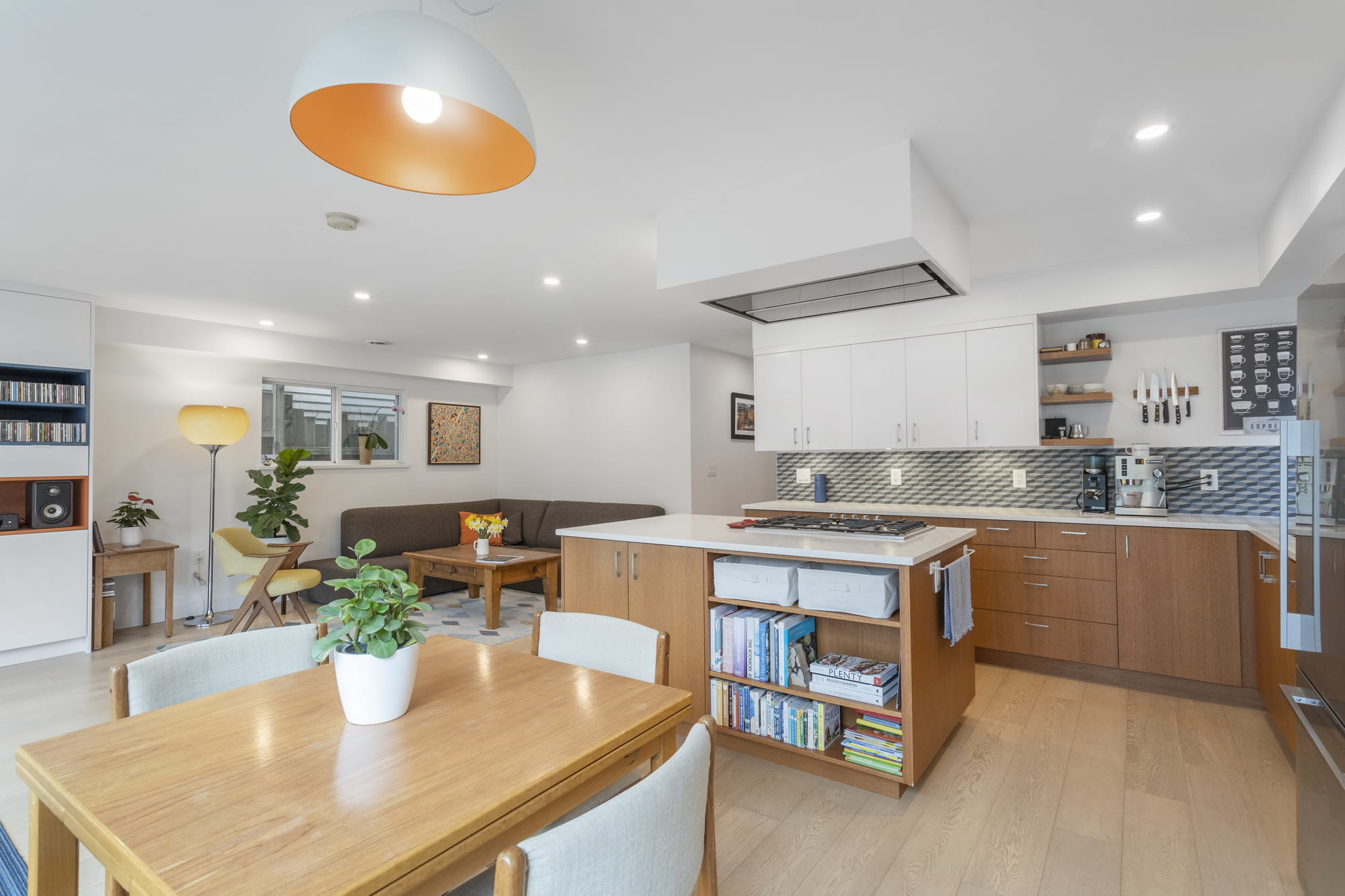 Luxury Kitchen in Vancouver Suite